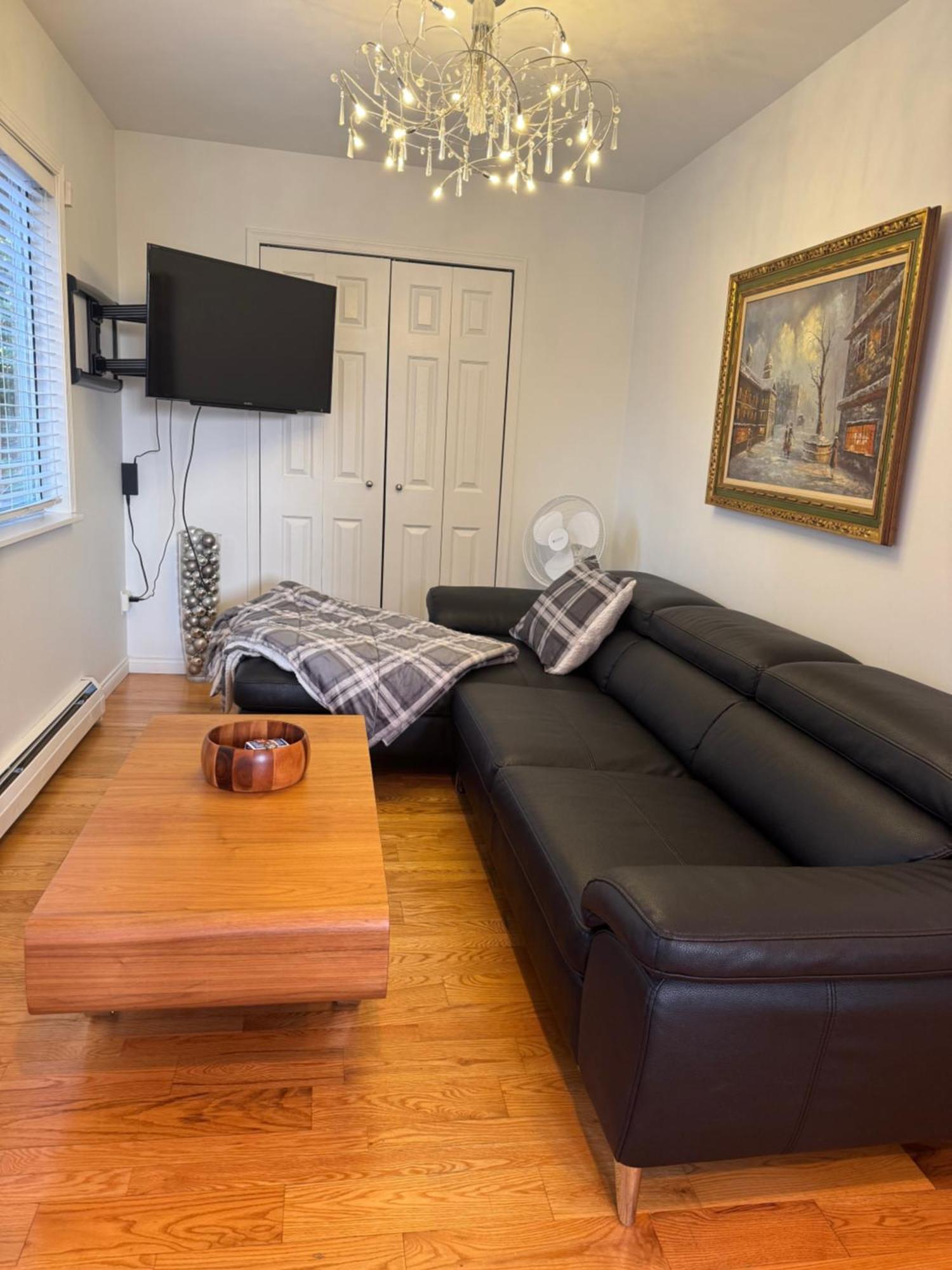 Beautiful Modern Suite North Vancouver Zewnętrze zdjęcie